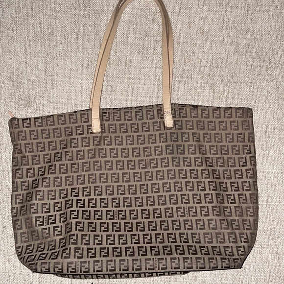 VTG Fendi Zucca Monogram Tote with matching wallet - Picture 12 of 16